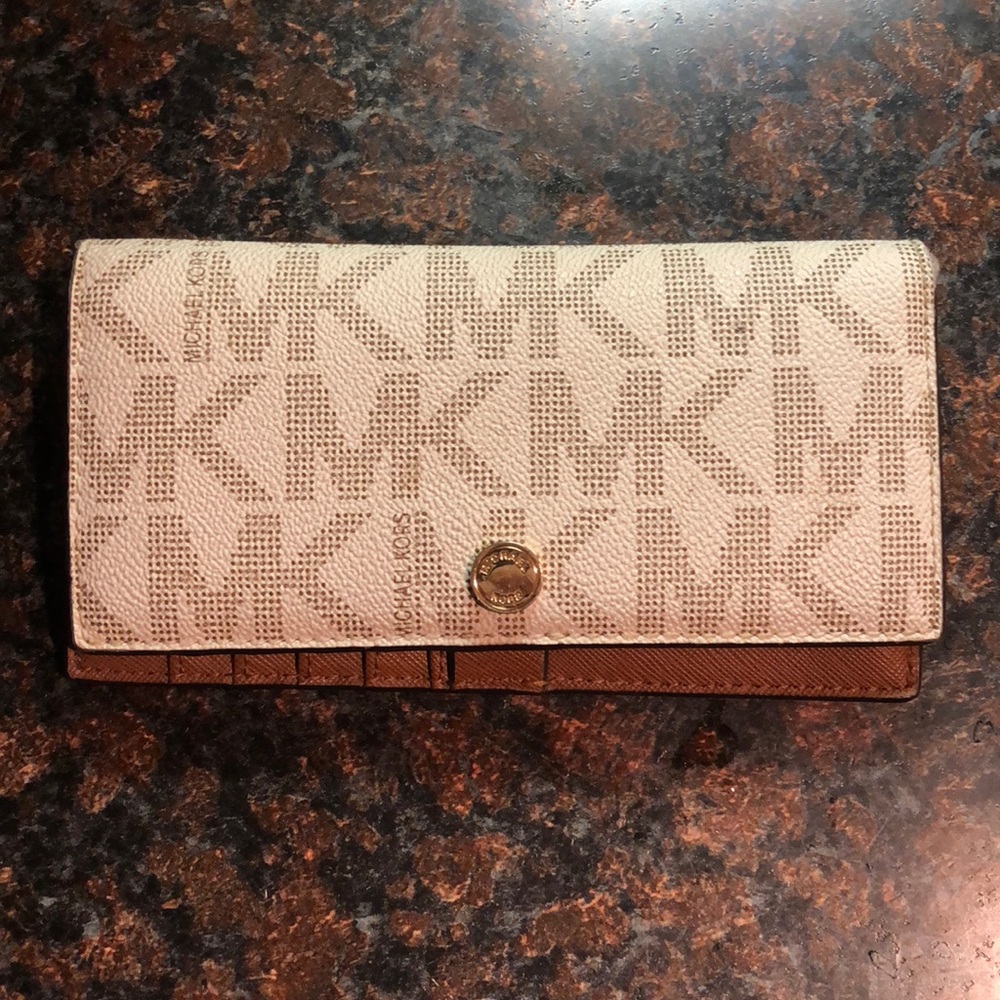 MK wallet